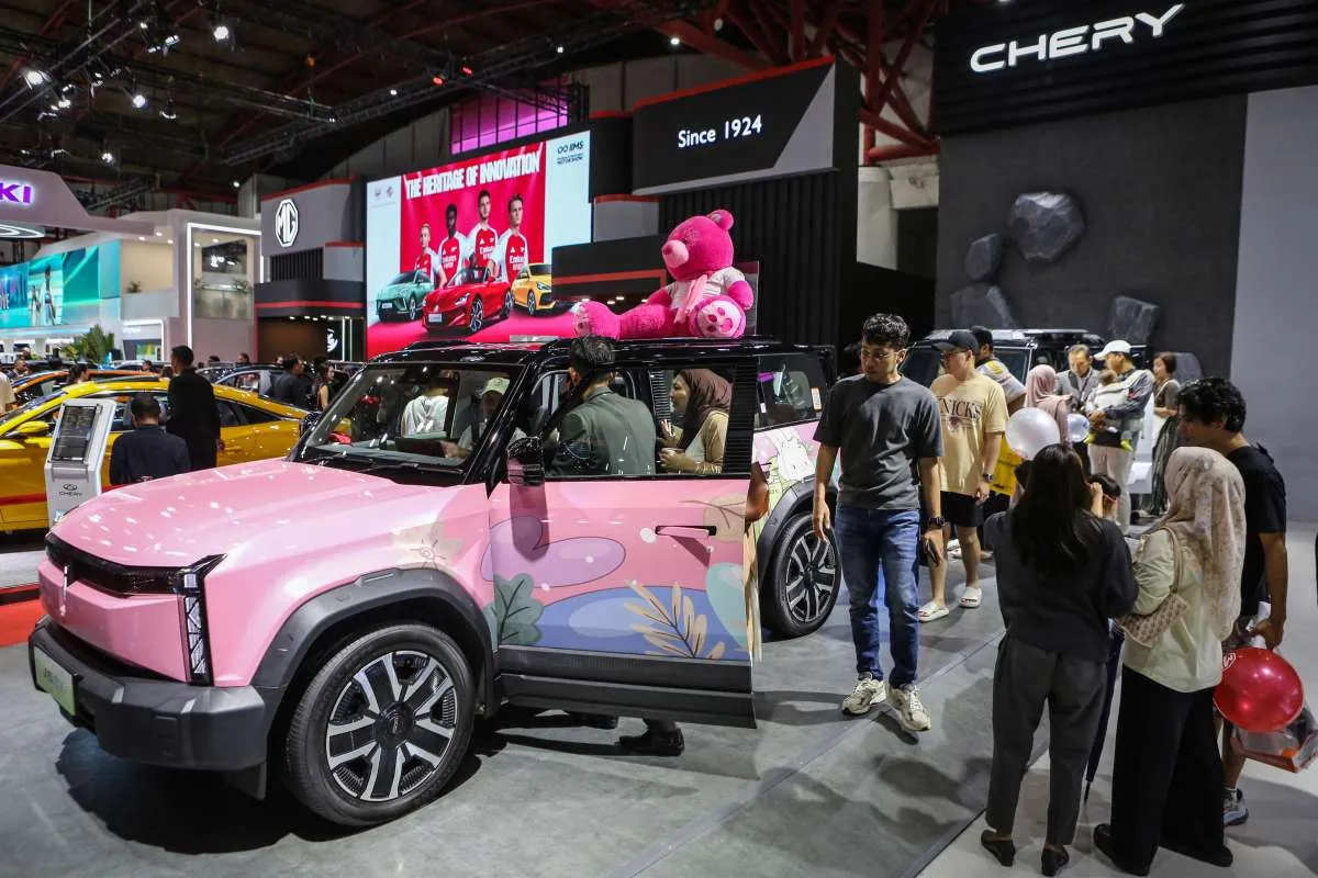 Jumlah Pengunjung IIMS 2025 Meningkat, Nilai Transaksi Terdongkrak