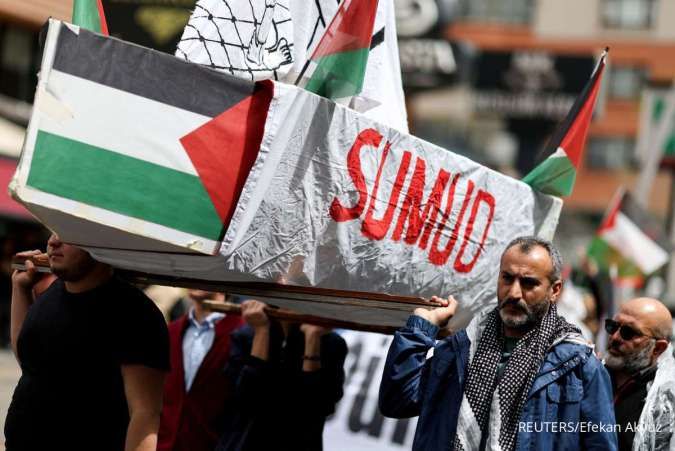 Indonesia Serahkan Paket Daging Dam Jemaah Haji Indonesia untuk Rakyat Palestina