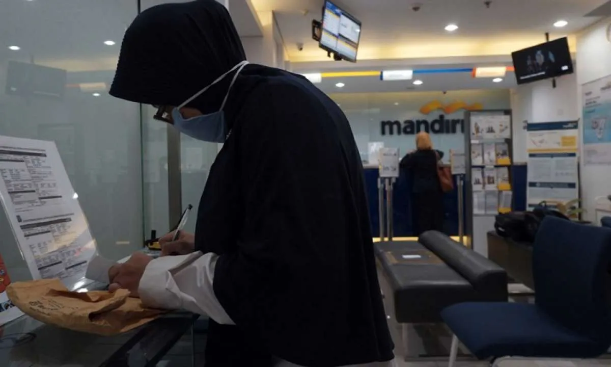 Bunga deposito tertinggi BCA 3,95%, Bank Mandiri 5,75%, BNI 5,5%, BRI 5,55%