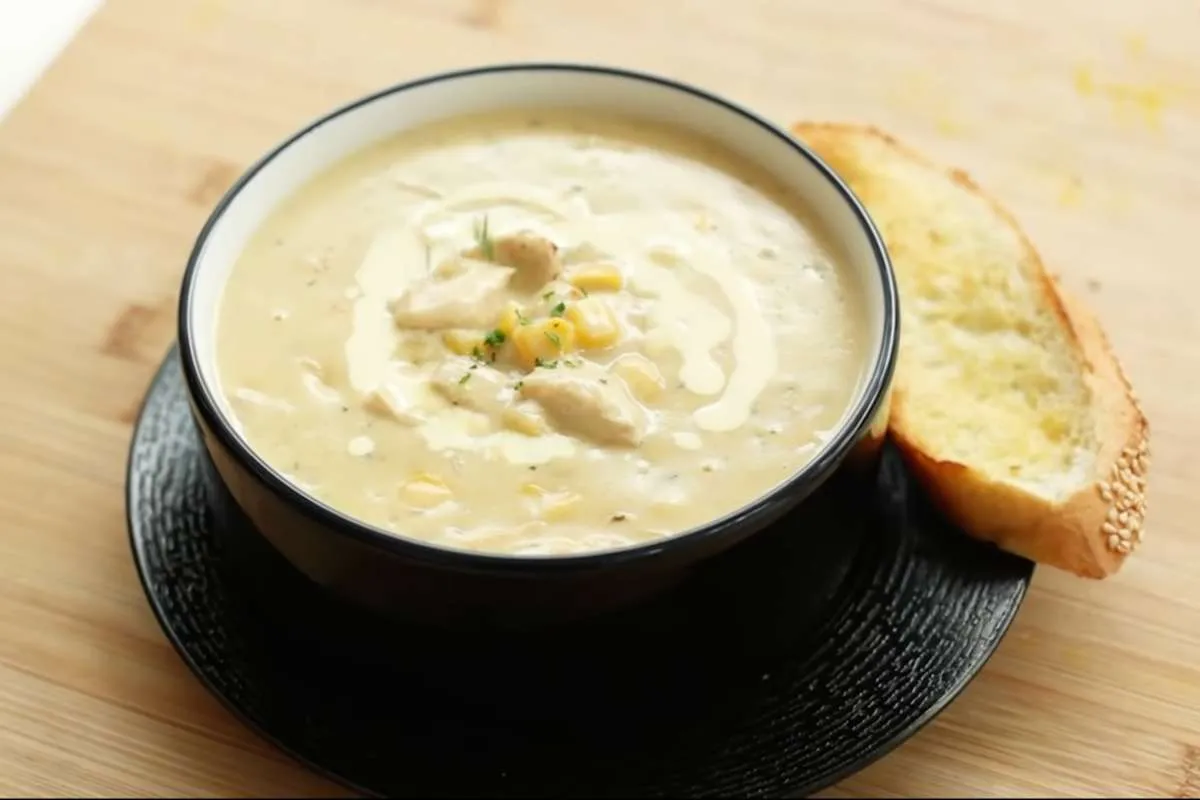 Cocok Untuk Makanan Sahur, Begini Cara Membuat dan Resep Sup Krim Ayam Jagung