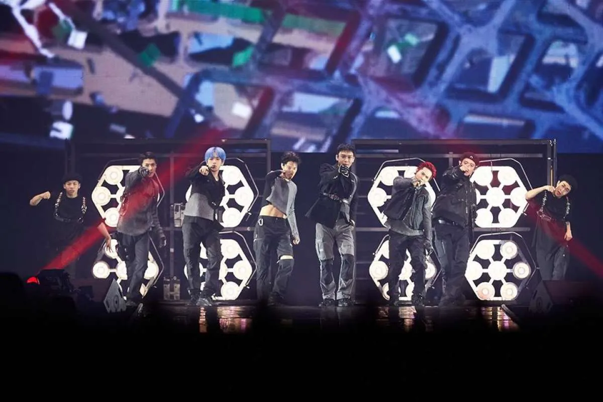 Saham SM Entertainment ditutup koreksi ke 33.100 won pada perdagangan Rabu (19/2)