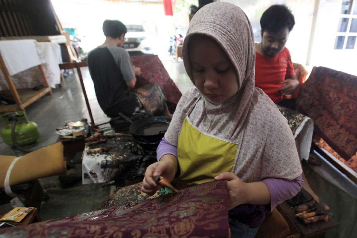 Bertahan di tengah perekonomian yang menantang