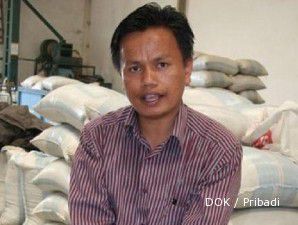 Sadarsah memberi nilai tambah kopi dan mengangkat nasib petani lewat koperasi (2