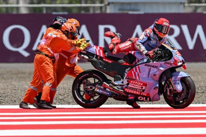 Motor Marc Marquez Rusak Total Akibat APAR yang Dimiliki Mandalika Tak Memadai