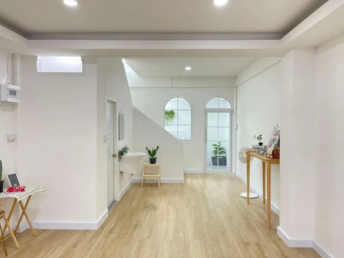 8 Tren Lantai 2026 yang Diprediksi Desainer akan Menguasai Dunia Interior Rumah