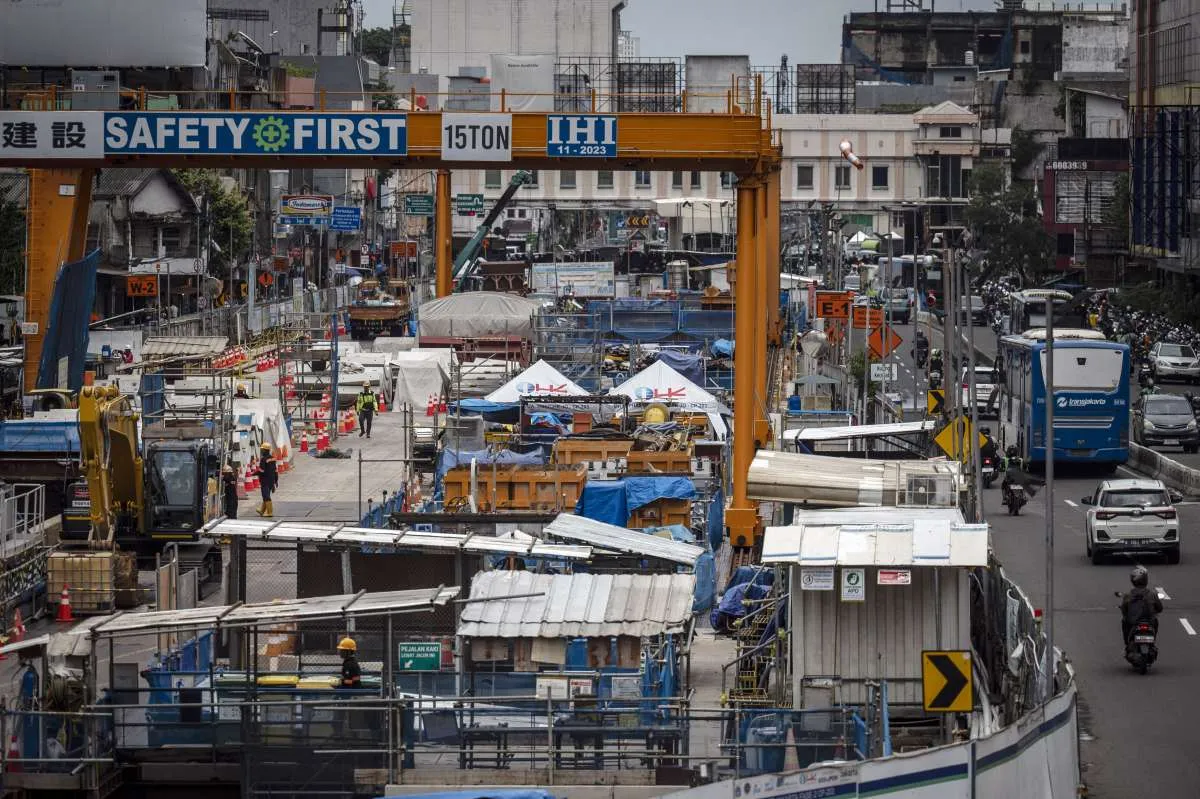 Tarif AS Naik, Dolar Menguat — IMF Peringatkan Risiko Ganda untuk Asia
