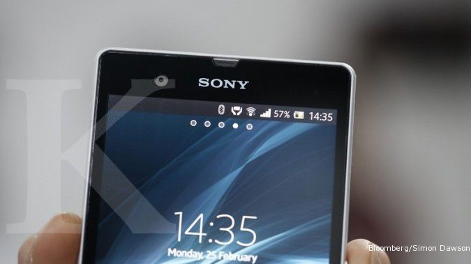 Mengantre di Sony Mobil Store demi Xperia Z2