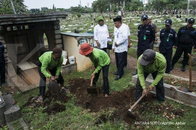 Pemprov DKI bongkar 307 makam fiktif