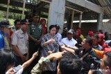 Menko PMK Pastikan Pembangunan Rumah Korban Gempa Berjalan Lancar