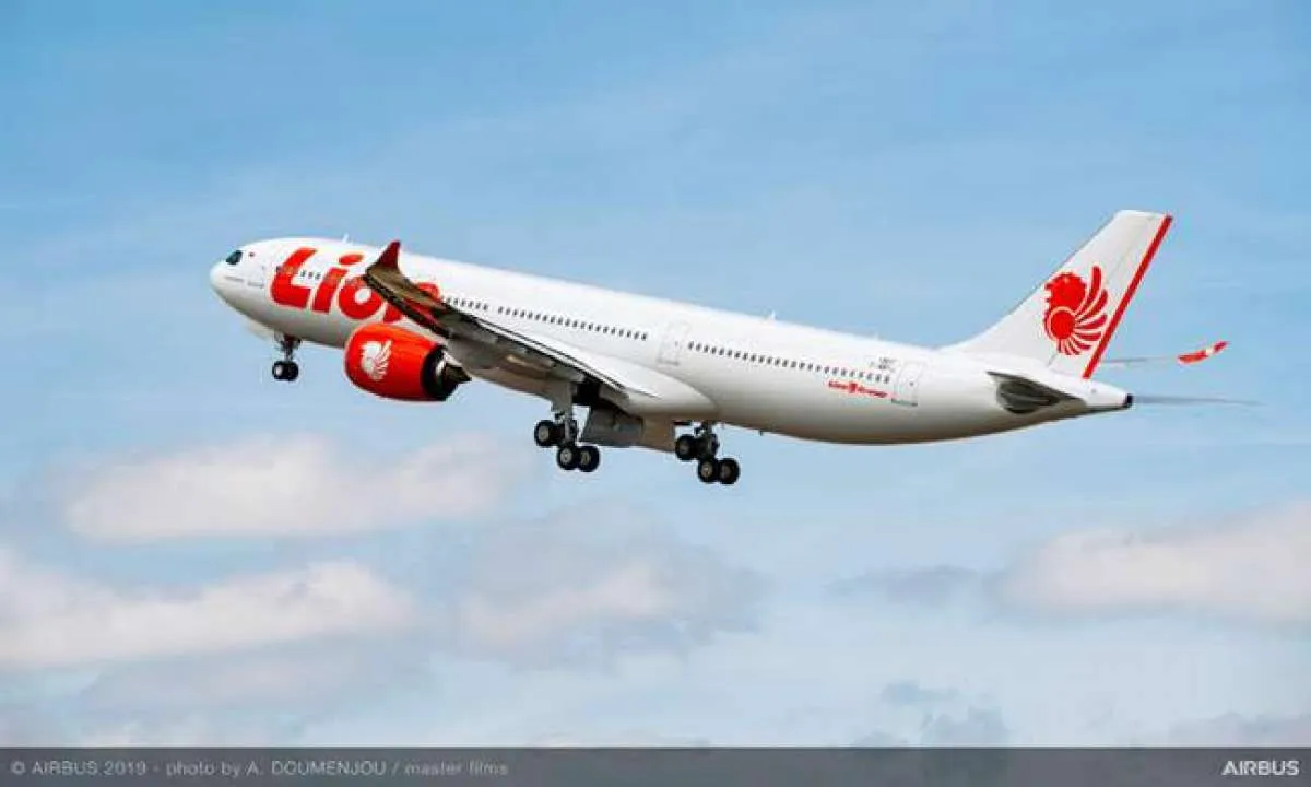 Trending topic: Kenaikan tarif BPJS Kesehatan, Lion Air beri diskon tiket