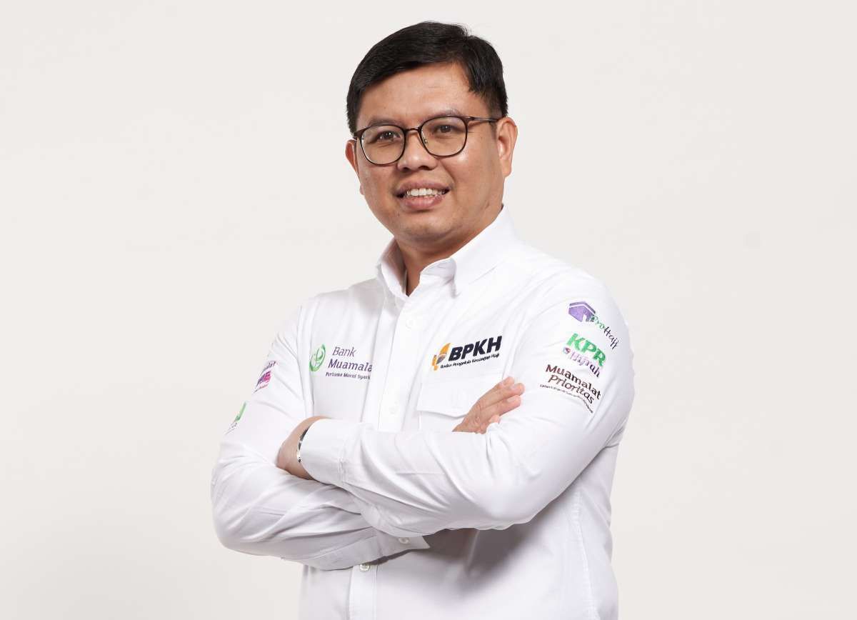 Menikmati Karier Sebagai Bankir