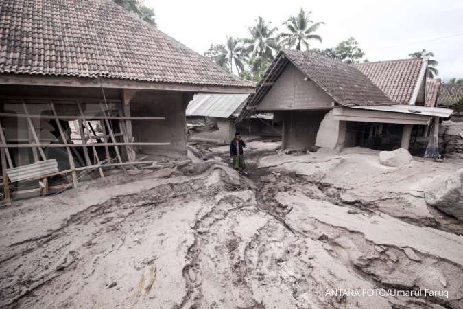 BNPB: 13 Orang meninggal akibat erupsi Gunung Semeru, baru dua yang teridentifikasi