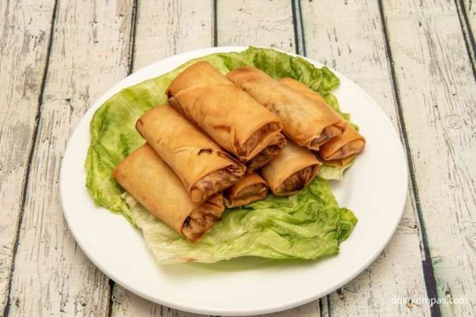 Resep Lumpia Sayur Goreng Isi Coleslaw yang Meleleh di Mulut