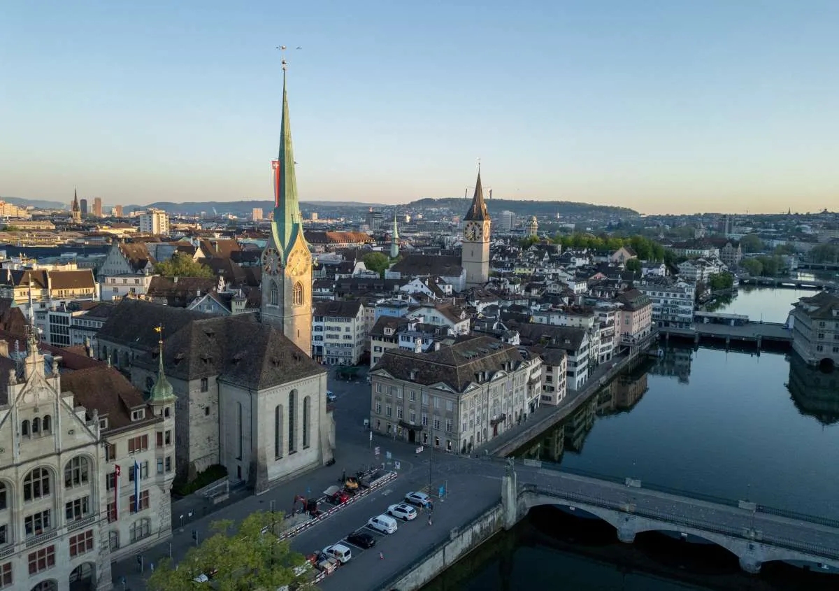 Swiss Siap Revisi Tawaran Dagang ke AS Terkait Tarif Trump