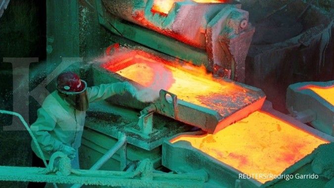 Copper Gains as China COVID Cases Ease, Demand Still at Risk