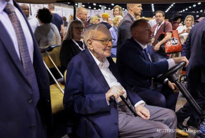 Warren Buffett Bicara Soal Menabung & Investasi untuk Pensiunan, Apa Katanya? 