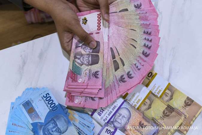 Loyo, Rupiah Spot Dibuka Melemah ke Rp 15.657 Per Dolar AS di Pagi Ini (23/1)