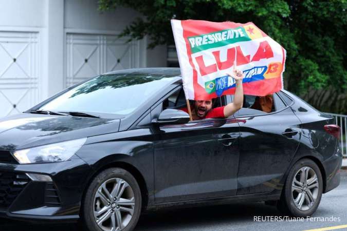 Lula Salip Flavio Bolsonaro dalam Pilpres Brasil, Penghitungan Suara Capai 50%