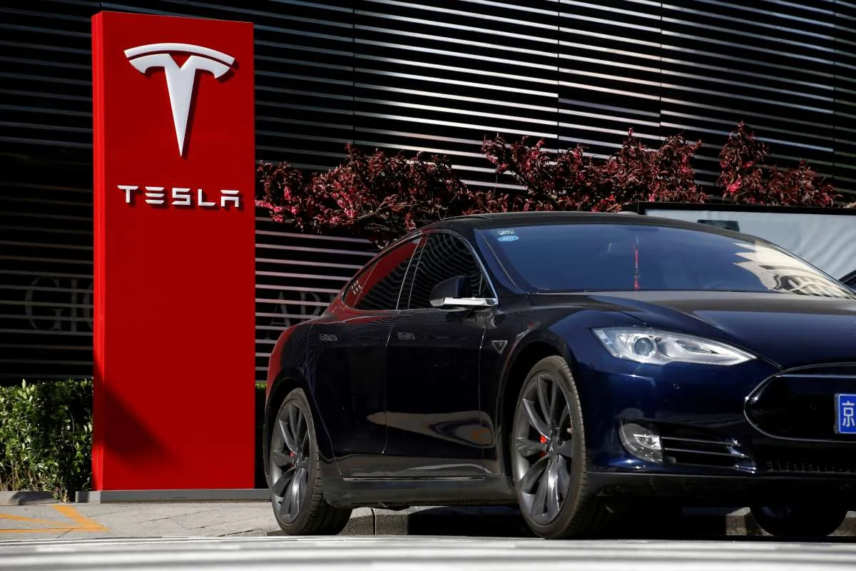 Tesla Alami Penurunan Penjualan, BYD Siap Geser Pemimpin Pasar Mobil Listrik Global