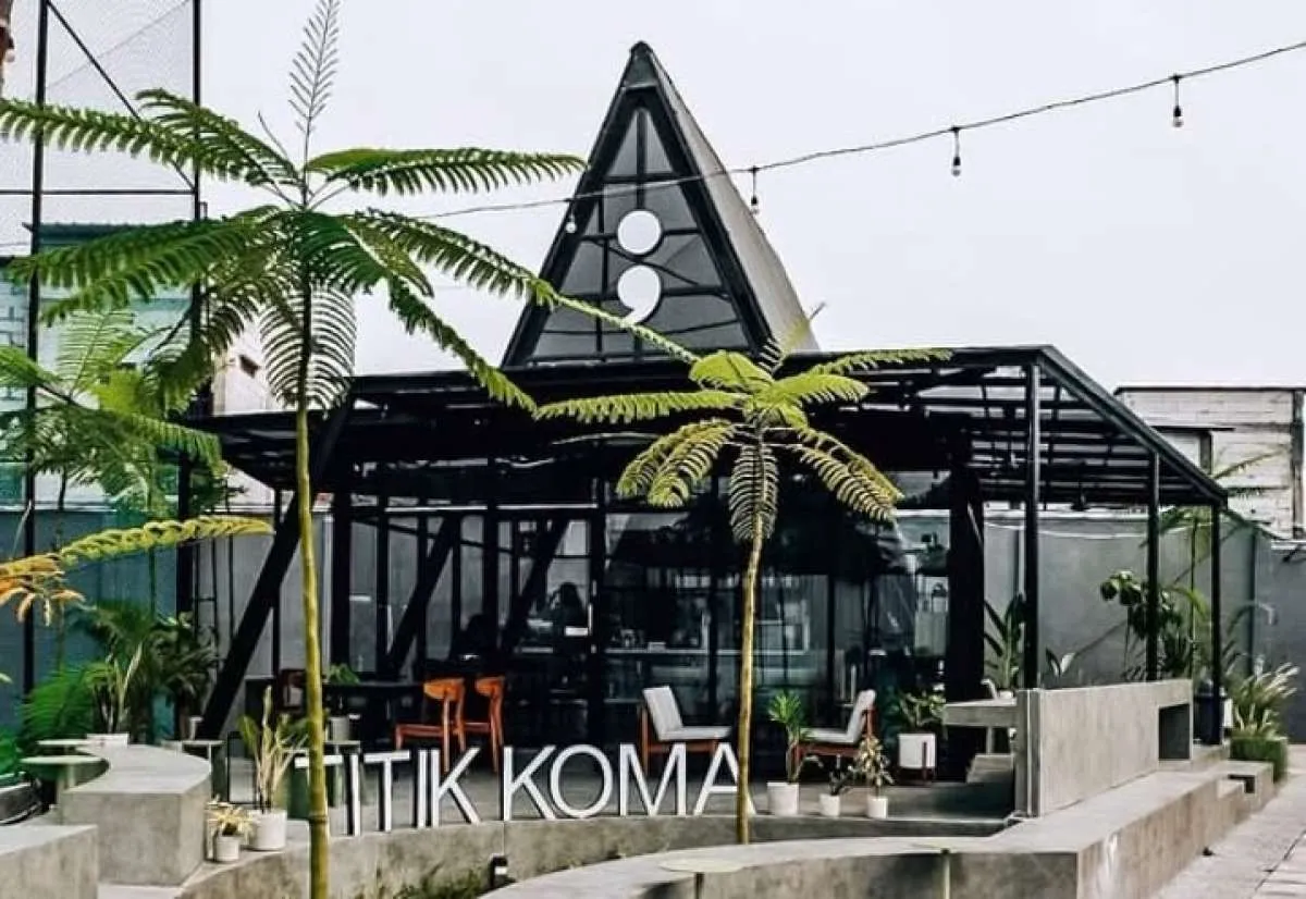 Strategi Bisnis Titik Koma di Tengah Ketatnya Persaingan Industri Kopi