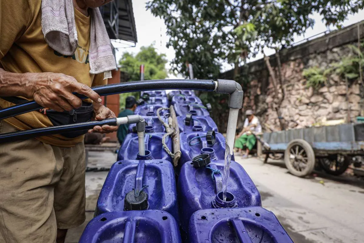 Pembangunan Infrastruktur Air Bersih Kurangi Ketergantungan pada Air Hujan