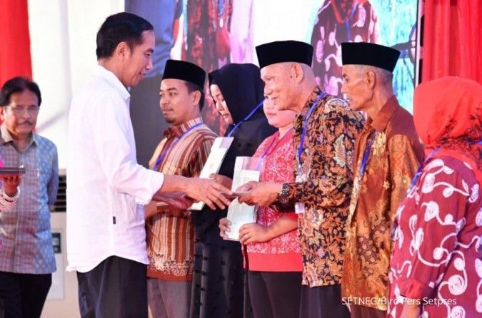 Presiden Jokowi bagikan 5.000 sertifikat bagi masyarakat Sulsel