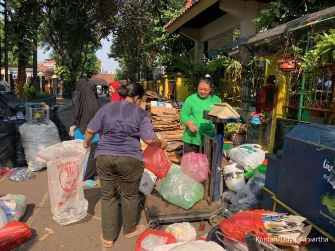 Petik Untung dari Pilah Sampah