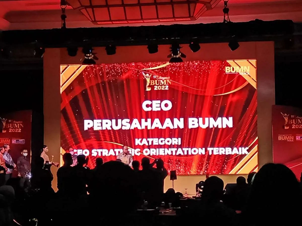 PT JIEP Sabet 2 Penghargaan di Ajang Anugerah BUMN Award 2022