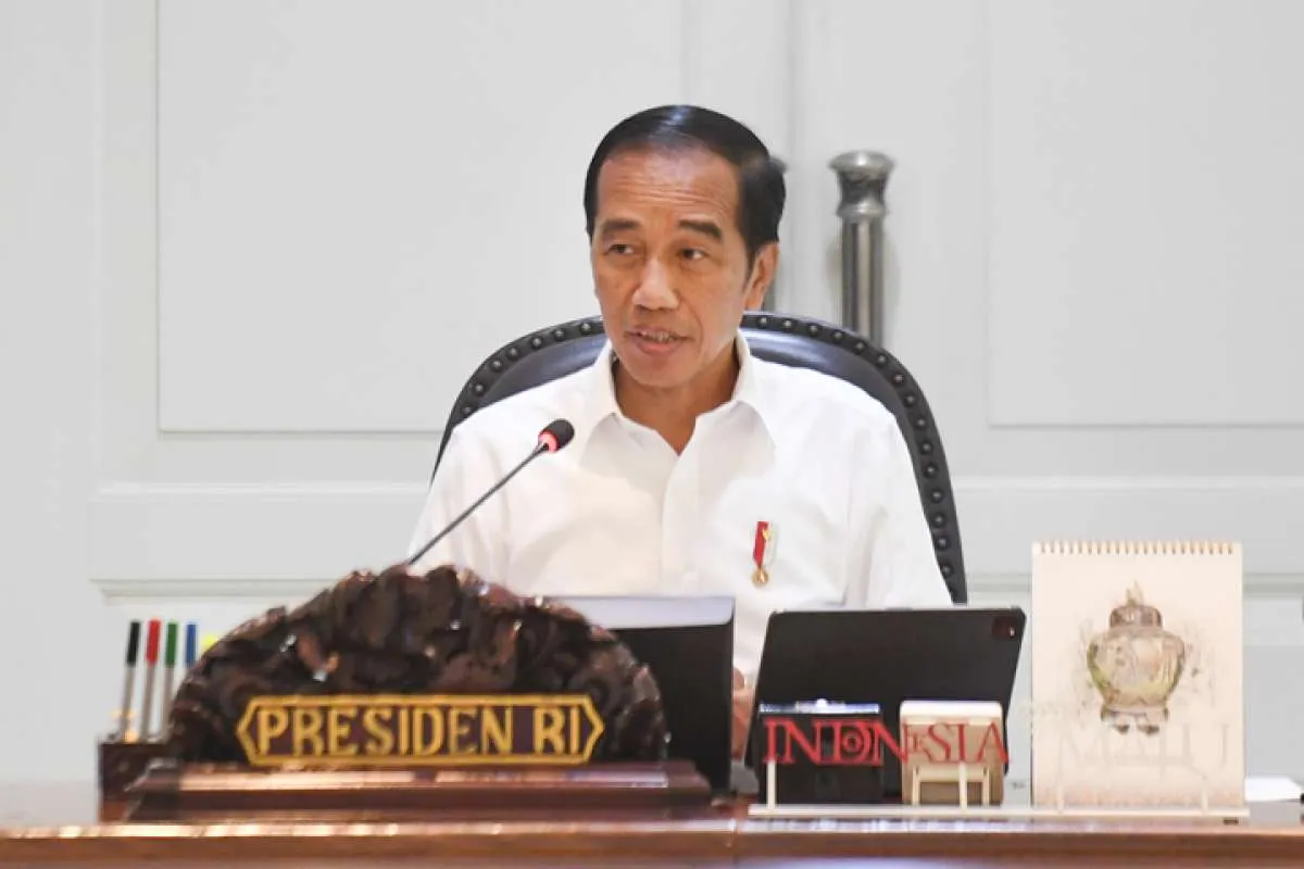 Presiden Jokowi Jenguk Mantan Wapres Try Sutrisno di RSPAD Gatot Soebroto