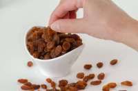 10 Camilan untuk Mengatasi Gula Darah Rendah Paling Cepat