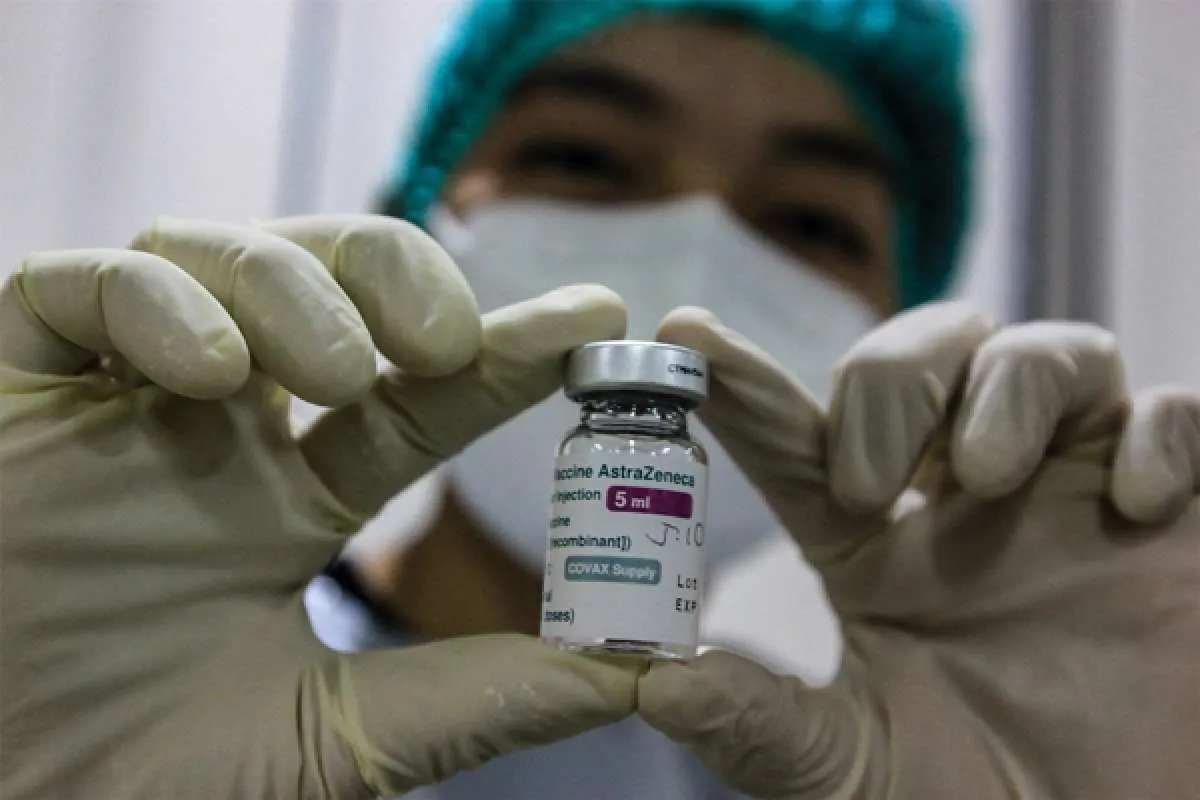 Ini Tanggapan Resmi Kemkes Terkait Efek Samping Vaksin AstraZeneca yang Berbahaya
