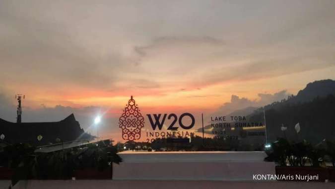 Hadiri W20 Summit di Danau Toba, Sandiaga Dorong UMKM Tingkatkan Pertumbuhan Ekonomi