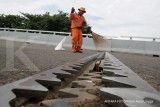 Operasional flyover Cengkareng masih harus tunggu uji kekuatan landasan