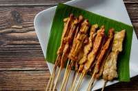 5 Sate Asin Pedas di Bandung Terenak dan Wajib Dicoba Saat Libur Nataru