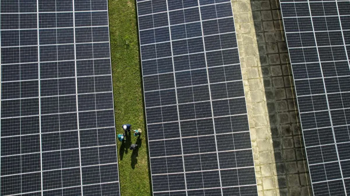 IEA: Indonesia Perlu Mereformasi Kebijakan untuk Beralih ke Sumber Energi Terbarukan