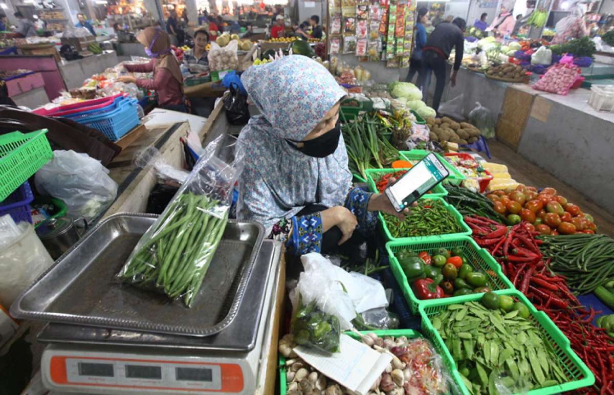 Kenaikan Upah Bisa Jadi Pelindung Daya Beli dari Potensi Lonjakan Inflasi