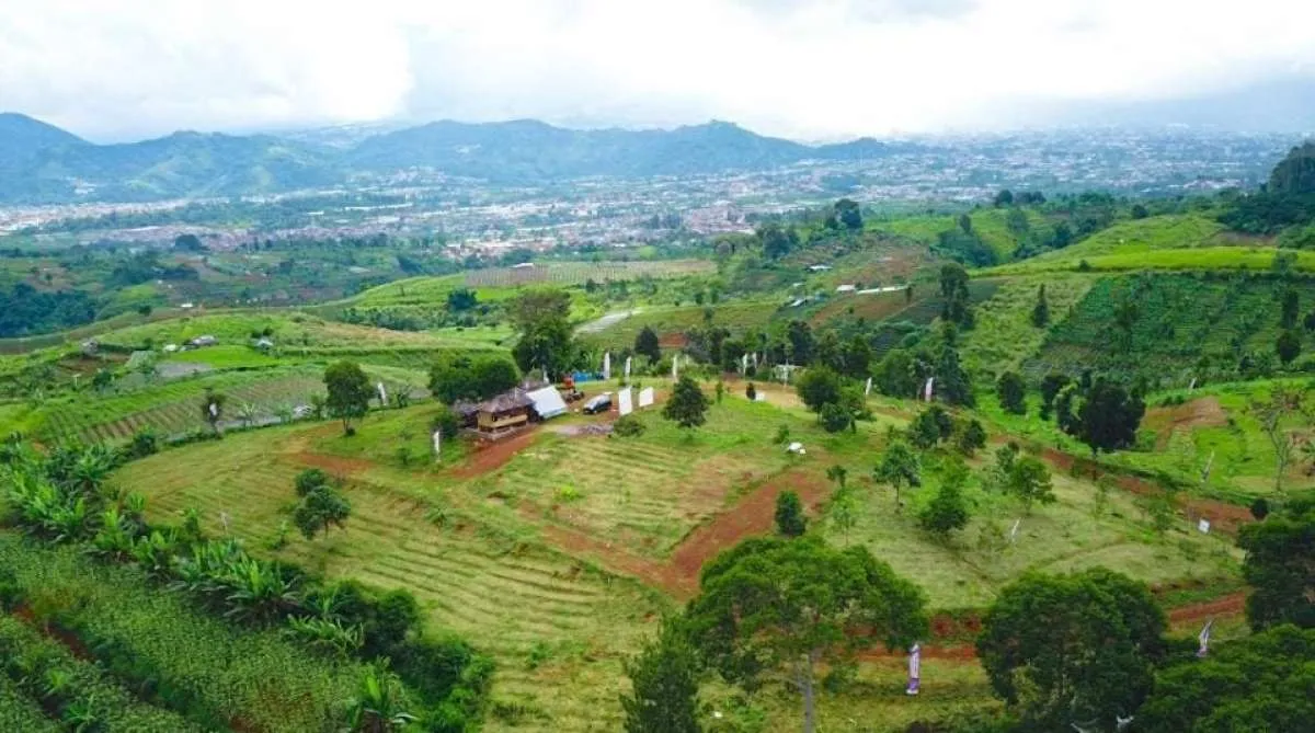 Melihat Potensi Bisnis Pariwisata di Cipanas dengan Alamnya yang Memesona