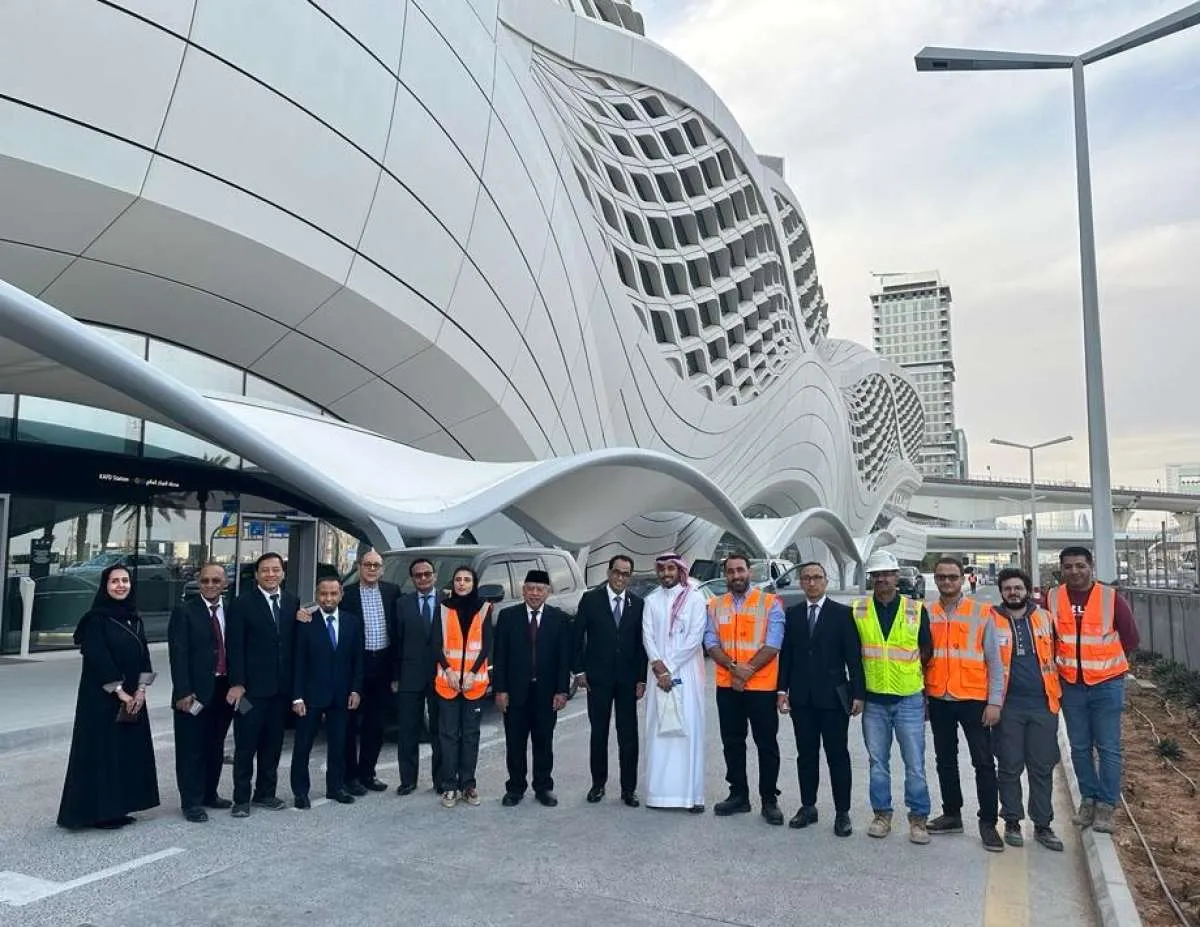 Bertemu Menteri Transportasi Arab Saudi, Menhub Bahas Peluang Kerjasama Transportasi