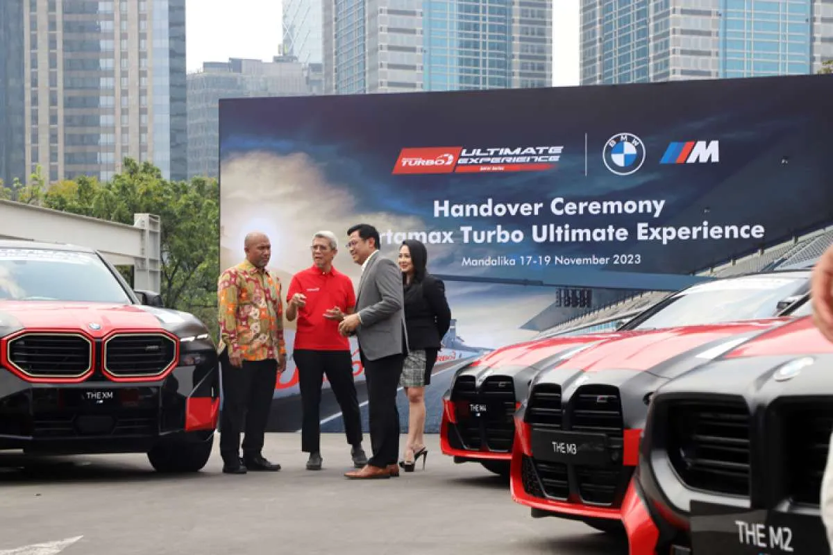 Penjualan Mobil Mewah BMW Tetap Stabil