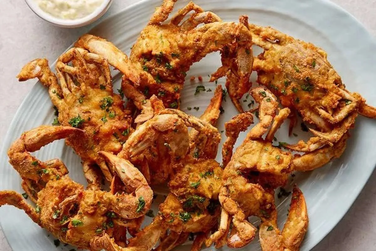 Resep Kepiting Soka Goreng Tiram, Bisa Dimakan dengan Cangkangnya!