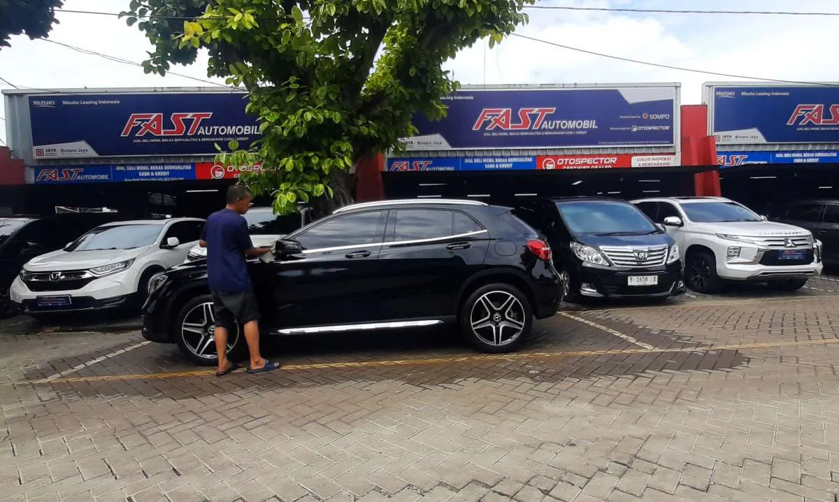  Shock Ekonomi 2025: Mobil Bekas Sulit Laku, Dealer Mengaku Ini Tahun Paling Berat