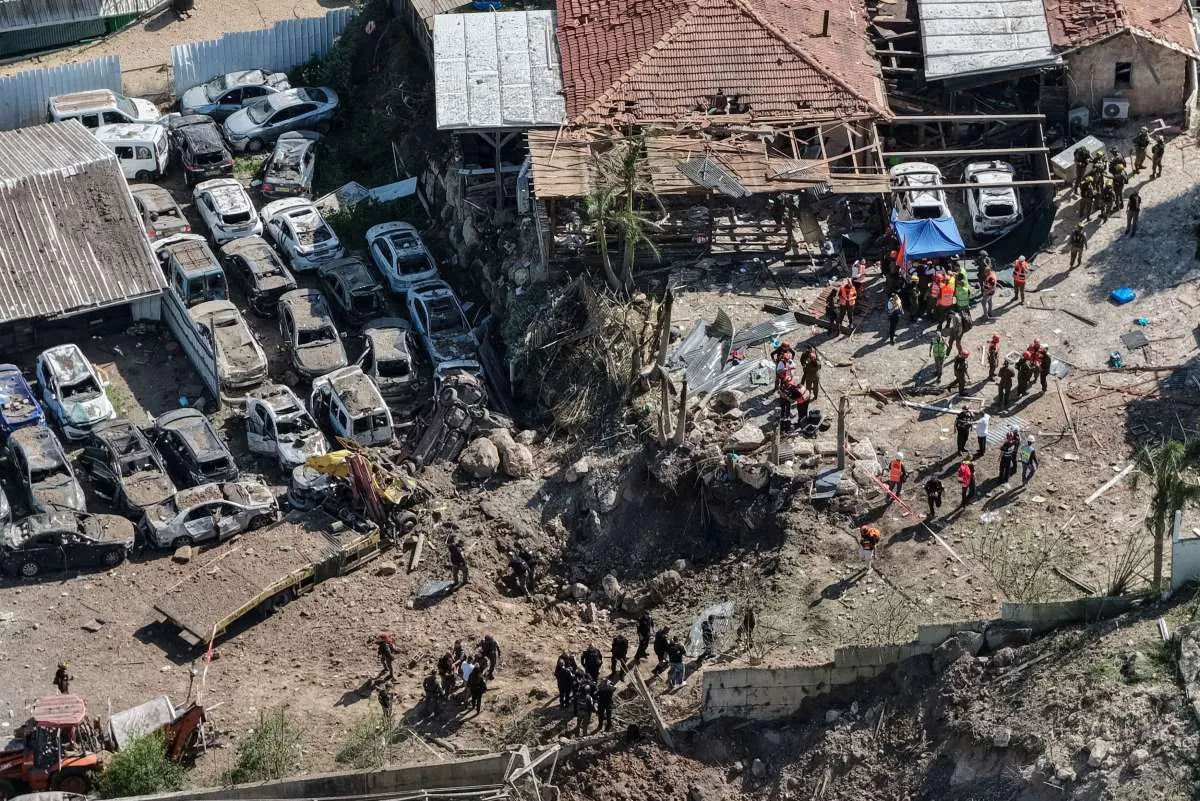 Rudal Iran Hantam Israel, Houthi Ikut Terjun ke Medan Perang