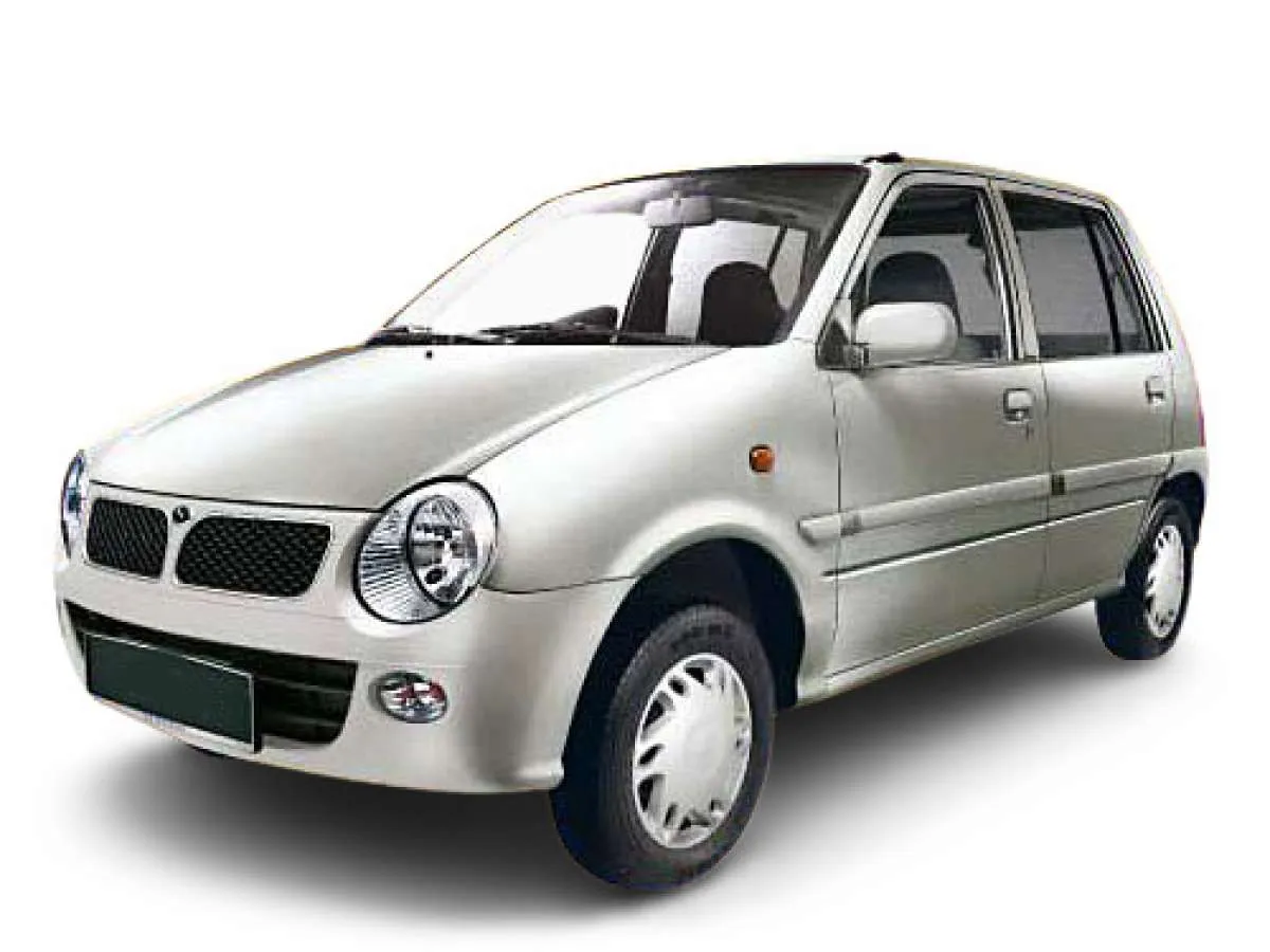 Harga mobil bekas murah meriah, bawa pulang Daihatsu Ceria varian ini