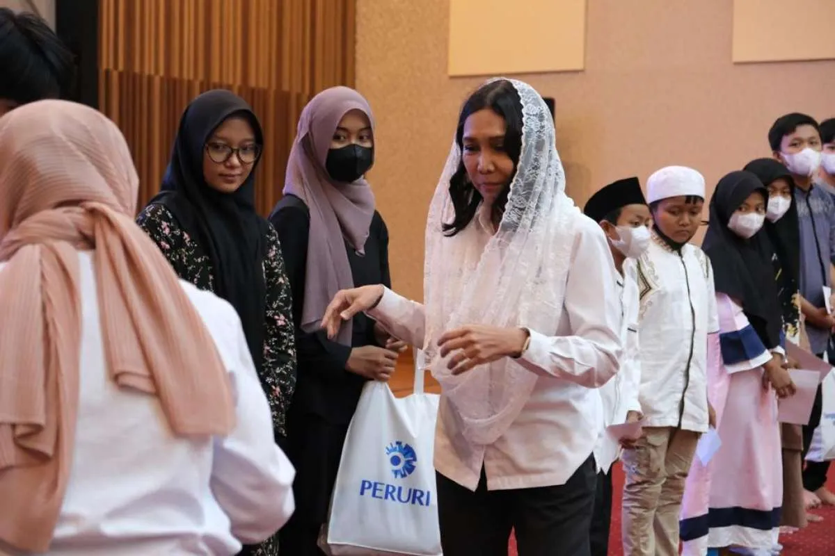 Perum Peruri Berikan Santunan dan Sembako Kepada Anak Yatim Piatu