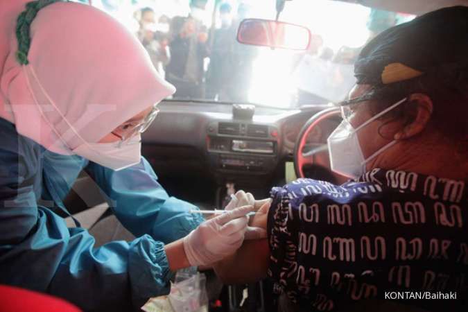 Vaksinasi Covid-19 bagi lansia di DKI Jakarta mencapai 496.450 orang