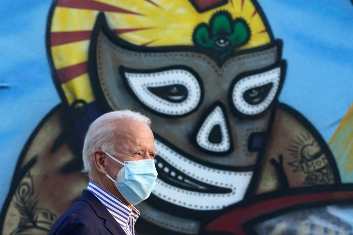 Saham Produsen Senjata Api Menguat Seiring dengan Prediksi Biden Terpilih
