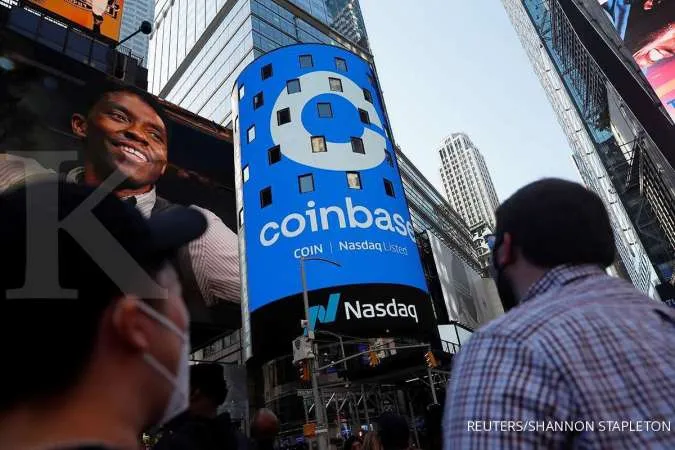 Coinbase says hackers stole cryptocurrency from at least 6,000 customers