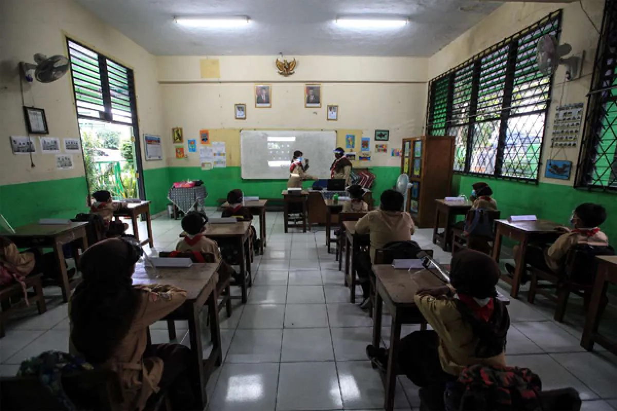 30 Ucapan Kelulusan SMA Bahasa Inggris: Makna Mendalam untuk Sahabat