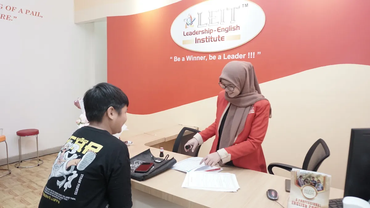 Rayakan Dua Dekade LEIT: Bahasa Inggris dan Leadership Standar Global