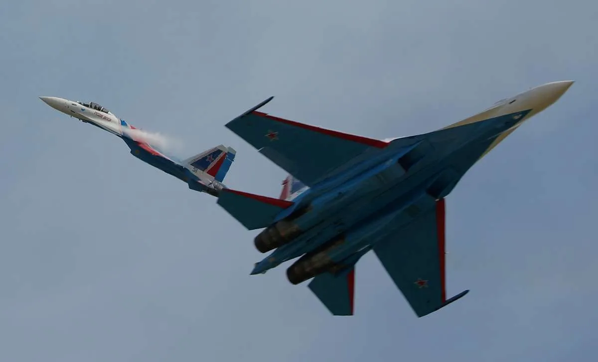 Tegang, 2 pesawat Rusia cegat pesawat bomber milik AS lewat manuver berbahaya
